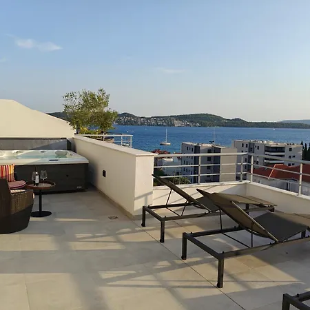 Brand New Lux Apartment G & L With Hot Tub *