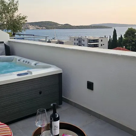 Brand New Lux Apartment G & L With Hot Tub *