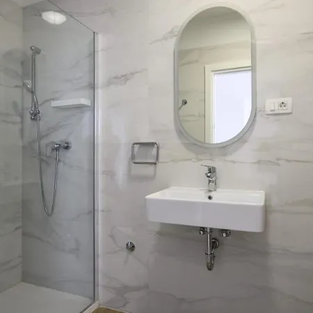 Brand New Lux Apartment G & L With Hot Tub