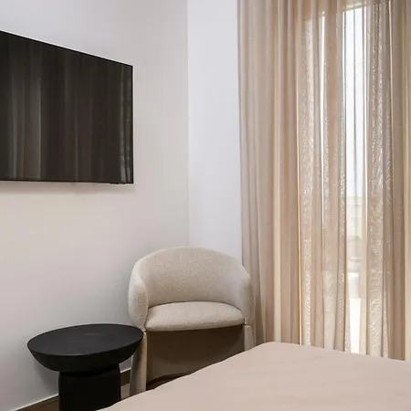 Lägenhet Brand New Lux Apartment G & L With Hot Tub Trogir